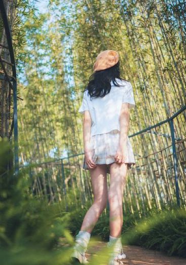被几个老头吃奶玩奶_4K高清视频播放
