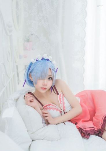 美女露胸网站_1080免费观看最新