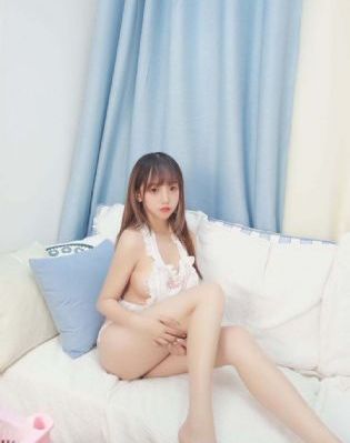 草草大久香蕉网_4K完整在线观看
