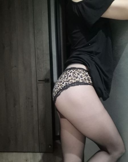 精品美女在线播放_720视频大全