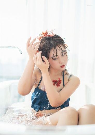 国产婷婷久久综合五月欲色_1080天堂在线