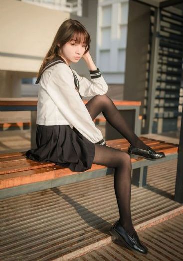 老牛疯狂地吃嫩草h系列小说_DVD在线观看完整版
