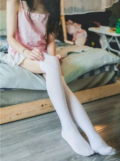 丰满少妇被猛烈进入乡野村妇_4K免费观看最新