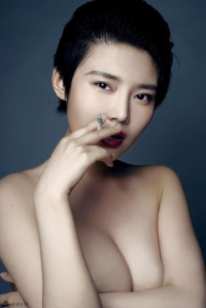 色欲香天天影院色综合_爱奇艺VIP神马影院手机在线
