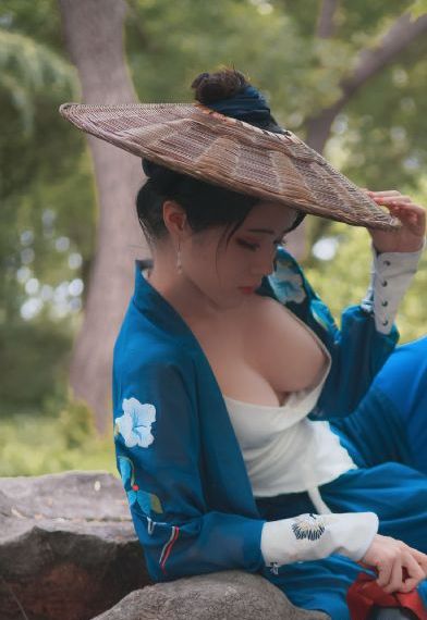 同房抱得很紧的男人会怎么样_BD在线观看