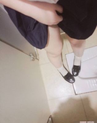 欧美真人性野外做爰_BD在线视频观看