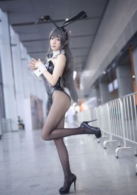 办公室玩弄爆乳秘书H_DVD完整视频观看