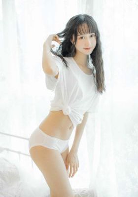 白丝制服被啪到喷水在线_超清高清在线