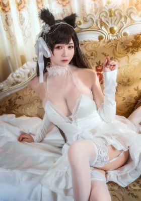 偷拍精品奶茶店女厕嘘嘘_DVD电影完整版在线观看